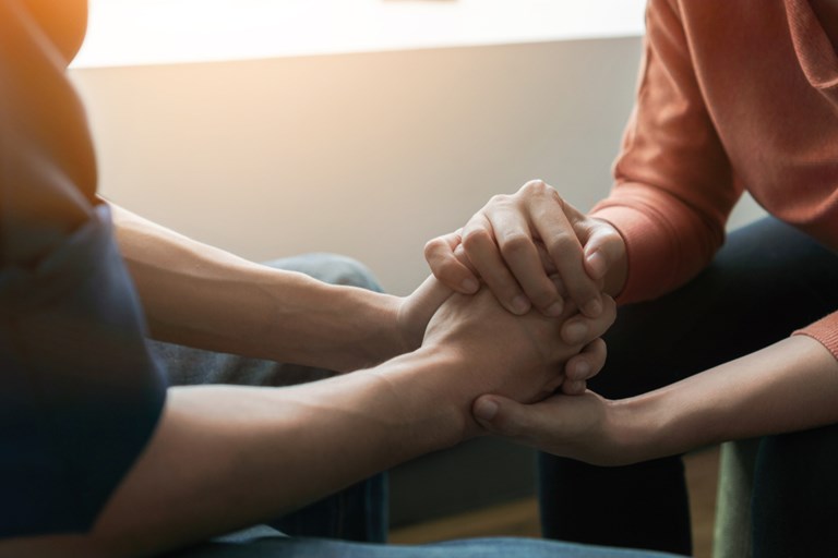 How to help someone with a mental health problem